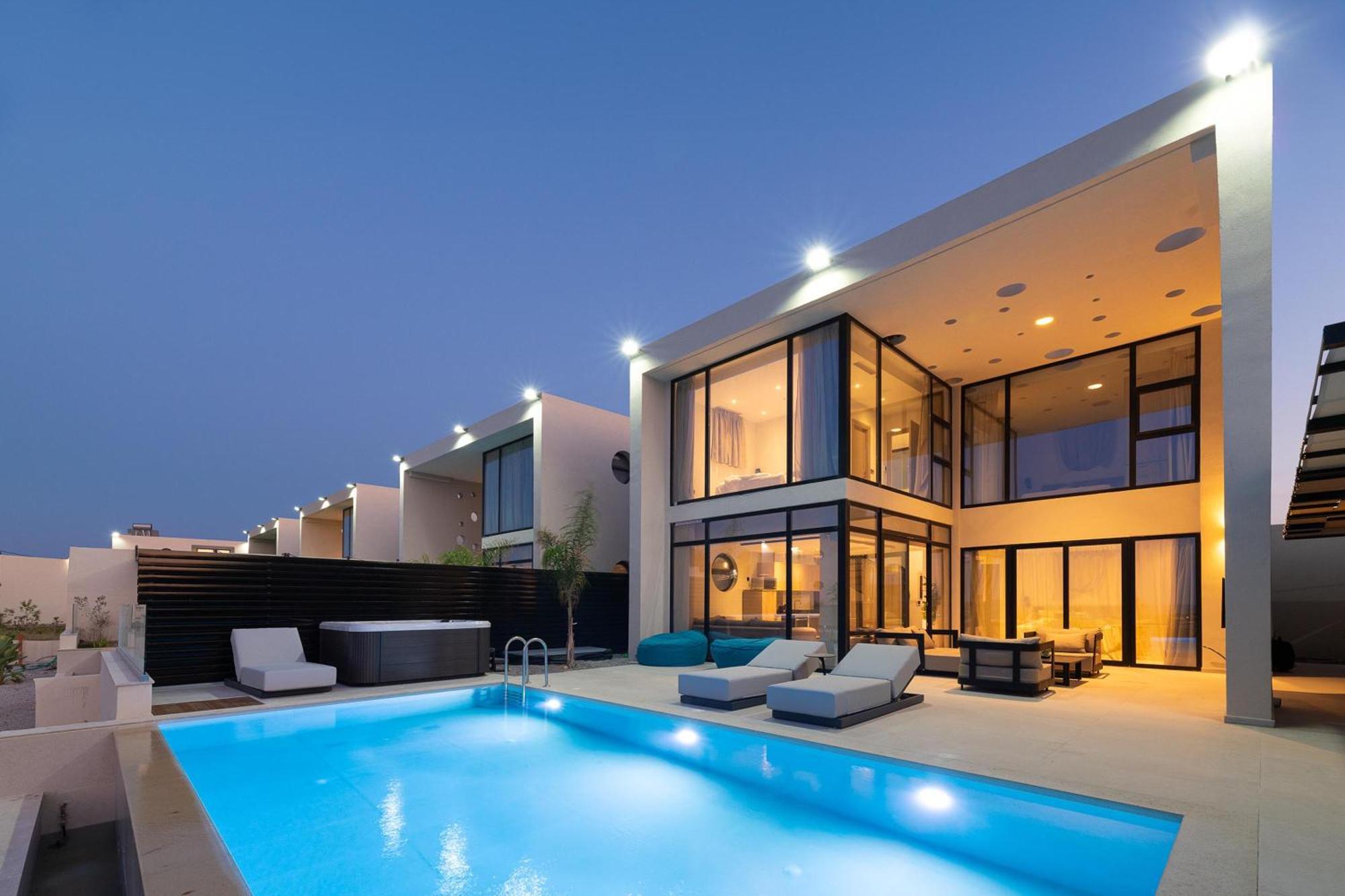 Villa Trapezia Luxury Living *