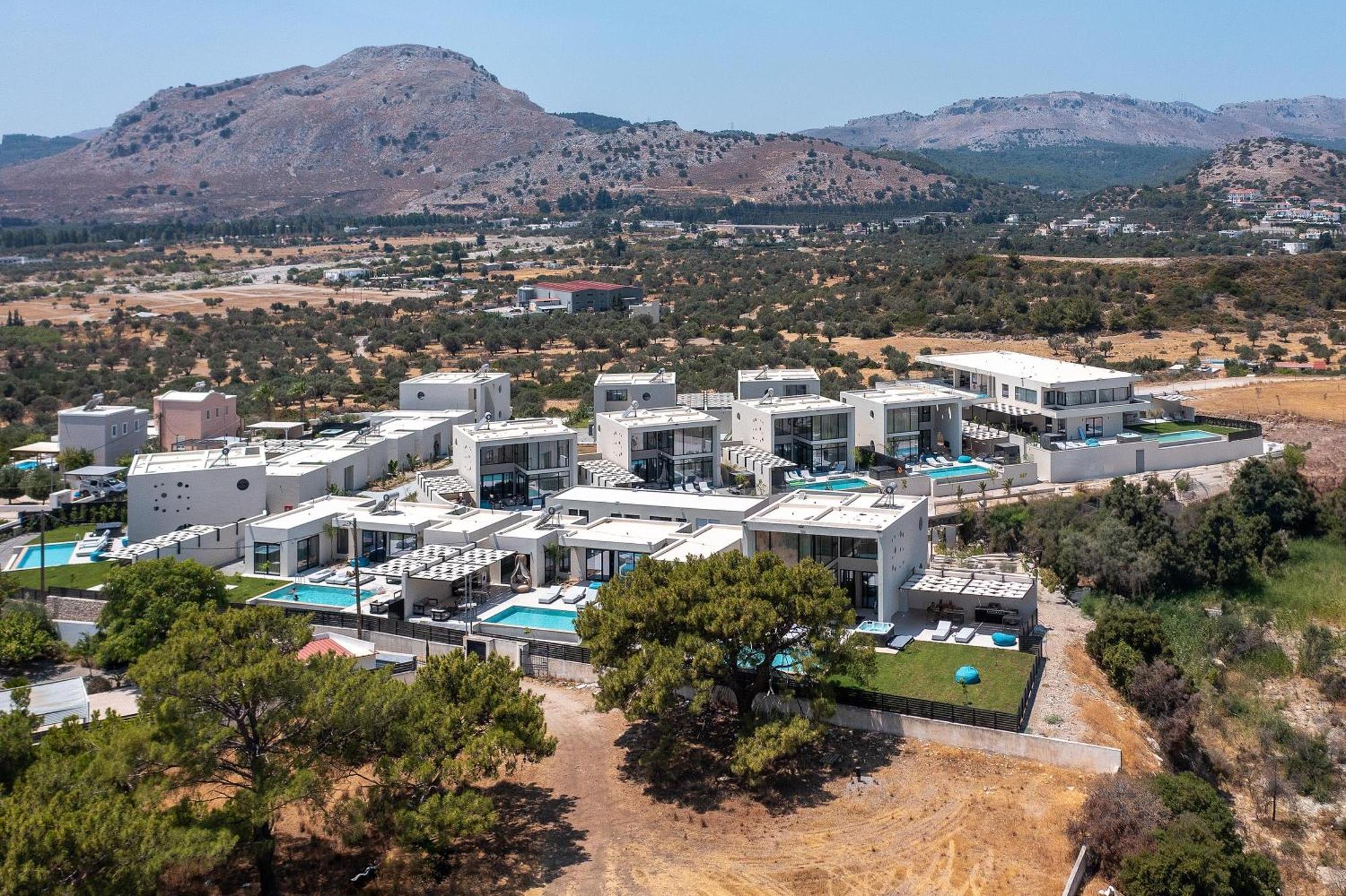 Villa Trapezia Luxury Living *